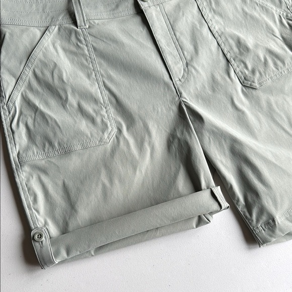 Eddie Bauer Sage Green Rolled Hem Bermuda Shorts Lightweight Casual - Picture 4 of 15